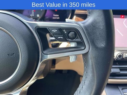 Used 2020 Porsche Macan AWD/4WD image 27