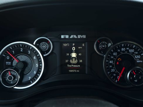 Used 2021 RAM 1500 Lone Star RWD image 21