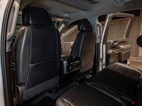 Used 2023 Chevrolet Silverado 3500 LTZ w/ LTZ Plus Package image 23