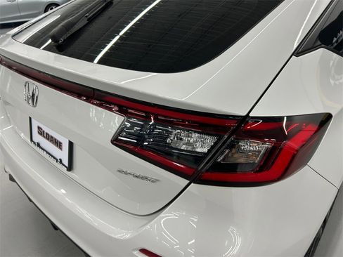 Used 2023 Honda Civic Sport image 21