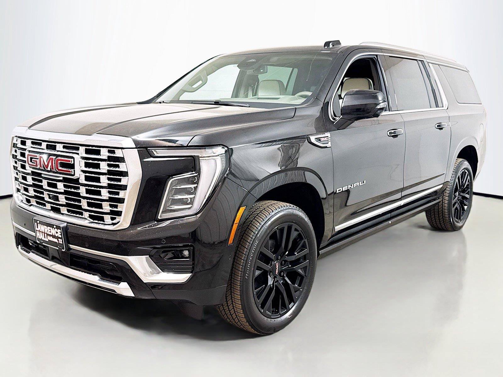 Certified 2025 GMC Yukon XL Denali w/ Sun & Power Step Package AWD/4WD image 1
