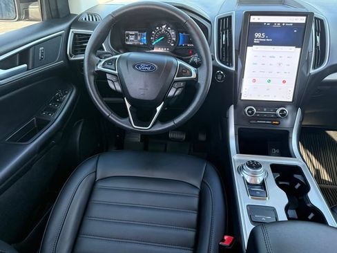 Certified 2024 Ford Edge SEL w/ Convenience Package AWD/4WD image 8