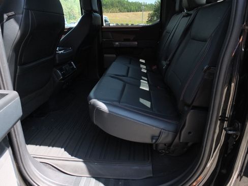 Used 2023 Ford F150 Lariat AWD/4WD image 13