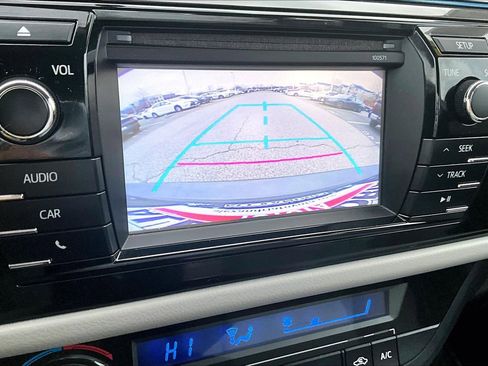 Used 2016 Toyota Corolla LE image 20