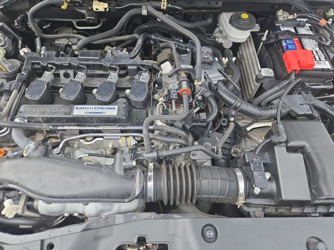 Used 2018 Honda Civic EX image 12