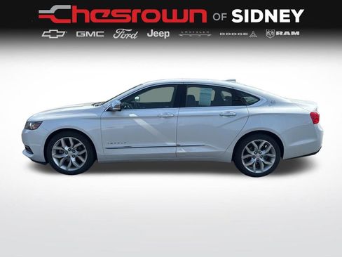 Used 2017 Chevrolet Impala Premier w/ Enhanced Convenience Package image 2