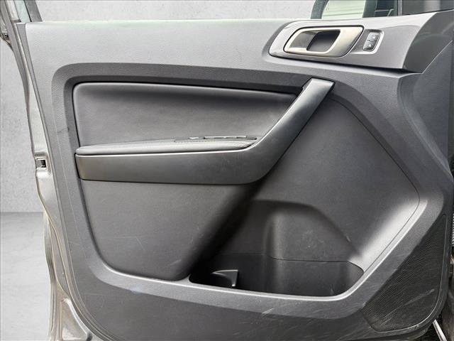Used 2019 Ford Ranger Lariat w/ Black Appearance Package AWD/4WD image 12