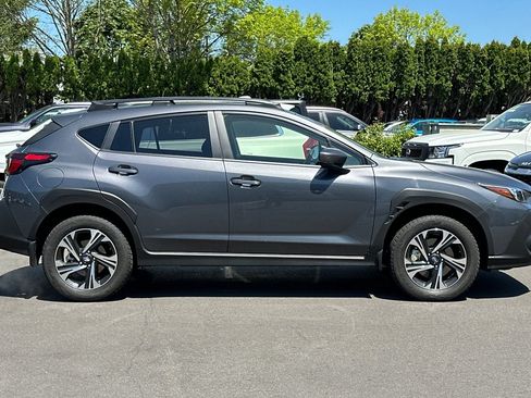 Used 2024 Subaru Crosstrek 2.0i Premium w/ Crosstrek Mirror Package AWD/4WD image 3
