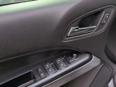 Used 2018 Chevrolet Colorado ZR2 AWD/4WD image 13