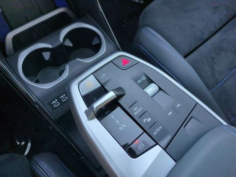 Used 2023 BMW X1 xDrive28i w/ Premium Package image 12