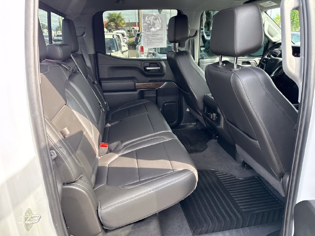 Used 2020 Chevrolet Silverado 1500 RST w/ True North Edition AWD/4WD image 10