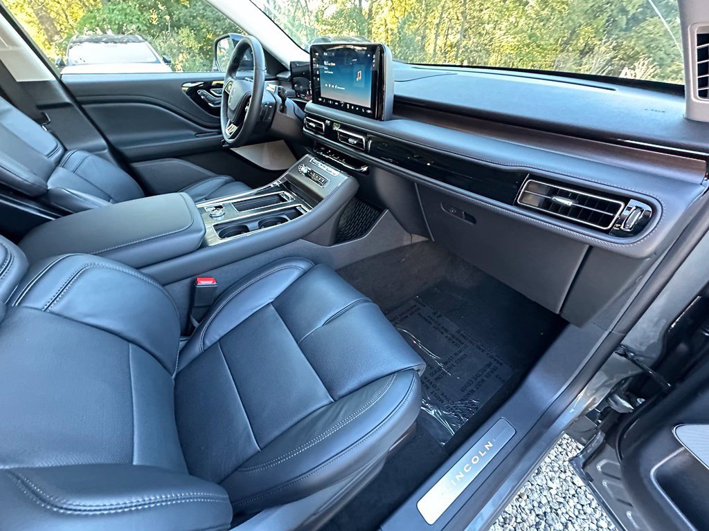 New 2027 Lincoln Aviator Reserve AWD/4WD image 23