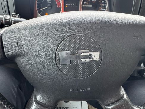 Used 2007 HUMMER H3 Adventure image 17