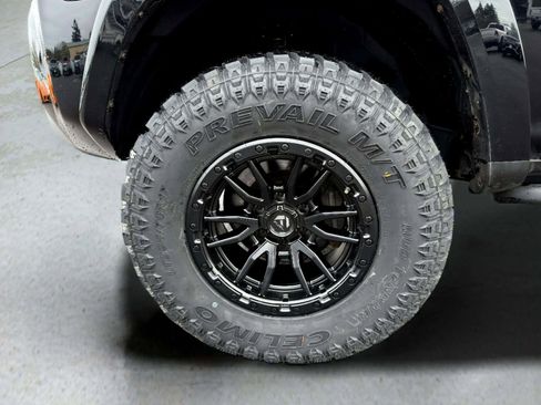 Used 2020 Toyota 4Runner TRD Off-Road Premium image 11