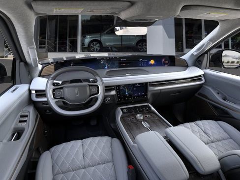 New 2026 Lincoln Navigator L Black Label image 9