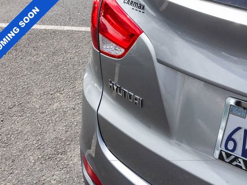 Used 2012 Hyundai Tucson GLS FWD image 9