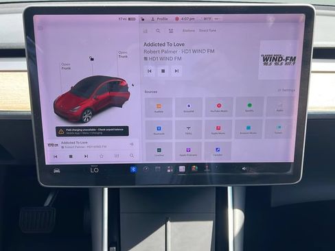 Used 2021 Tesla Model Y 2WD image 17