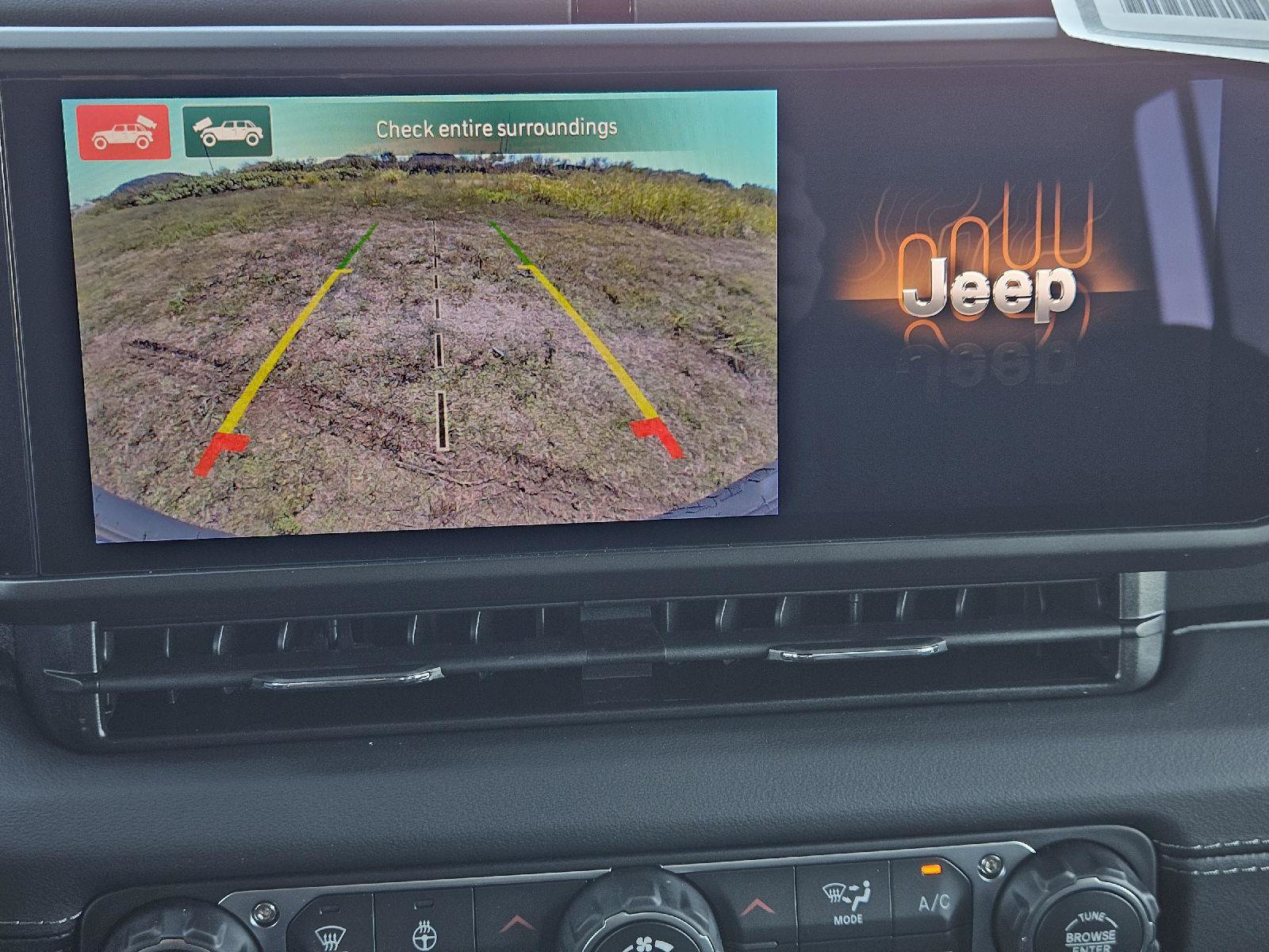 New 2027 Jeep Wrangler Unlimited Sahara AWD/4WD image 14