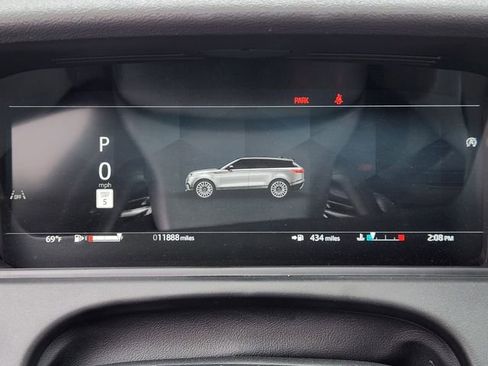 Used 2026 Land Rover Range Rover Velar S AWD/4WD image 15