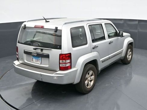 Used 2011 Jeep Liberty Sport AWD/4WD image 15