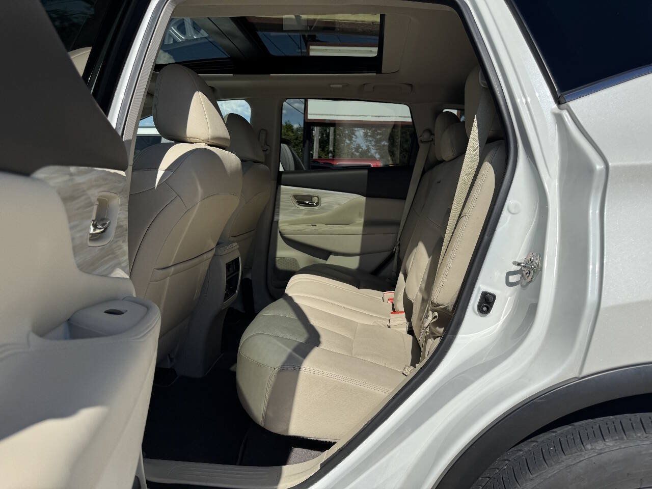 Used 2018 Nissan Murano Platinum AWD/4WD image 18