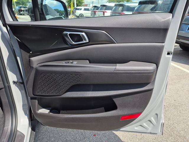 New 2027 Kia Carnival SX w/ Dark Edition Package FWD image 30