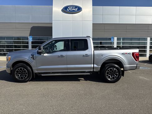Used 2022 Ford F150 XLT w/ Equipment Group 302A High AWD/4WD image 2