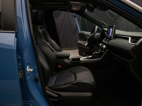 Used 2022 Toyota RAV4 XSE image 16