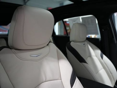 Used 2022 Cadillac XT4 Sport AWD/4WD image 23