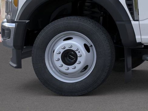 New 2025 Ford F550 4x4 Regular Cab Super Duty w/ XL Chrome Package image 21