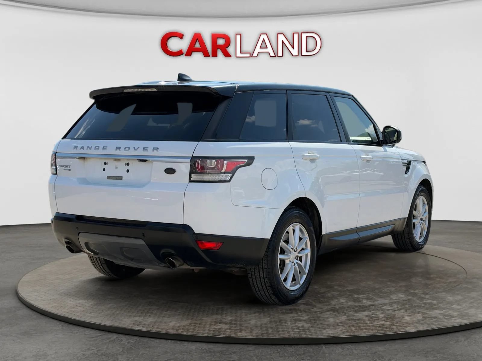 Used 2017 Land Rover Range Rover Sport SE AWD/4WD image 6