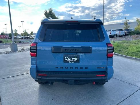 Used 2026 Toyota 4Runner TRD Off-Road Premium AWD/4WD image 6