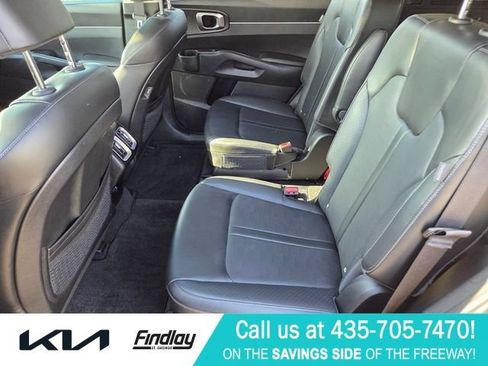 Certified 2025 Kia Sorento EX FWD image 12