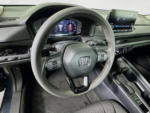 Used 2023 Honda Accord LX image 18