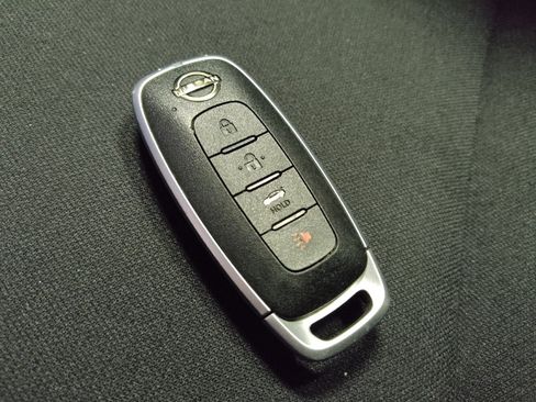 Used 2024 Nissan Sentra S FWD image 32