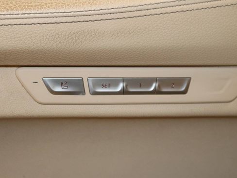Used 2016 BMW 740i RWD image 71