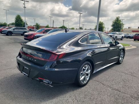Used 2023 Hyundai Sonata SEL FWD image 3