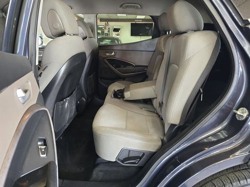 Used 2015 Hyundai Santa Fe Sport image 11