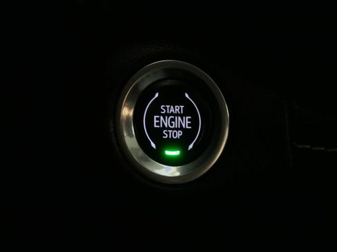 Used 2023 Buick Envision Essence w/ Sport Touring Package AWD/4WD image 25