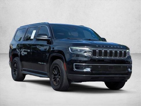 Used 2022 Jeep Wagoneer Series I AWD/4WD image 3