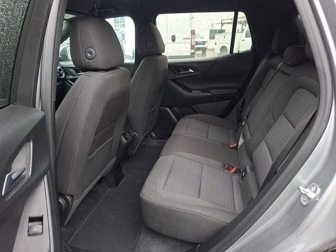 Used 2025 Chevrolet Equinox LT FWD image 8