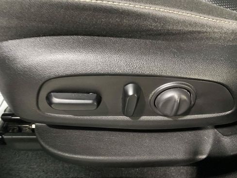 Used 2020 GMC Acadia SLE w/ Driver Convenience Package AWD/4WD image 19