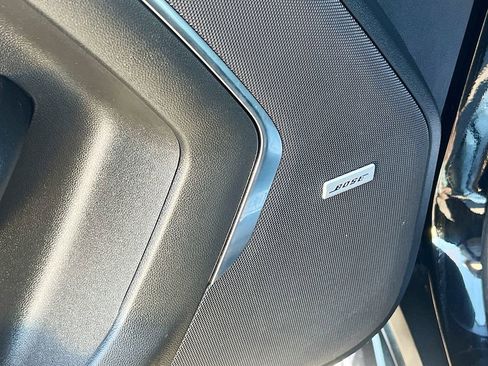 Used 2024 Chevrolet Suburban LT AWD/4WD image 23