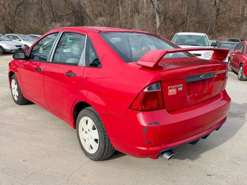 Used 2007 Ford Focus SE image 4