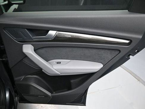 Used 2024 Audi SQ5 Premium Plus image 34