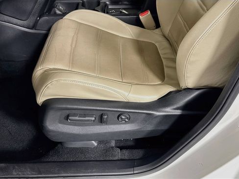Used 2018 Honda CR-V EX-L image 19