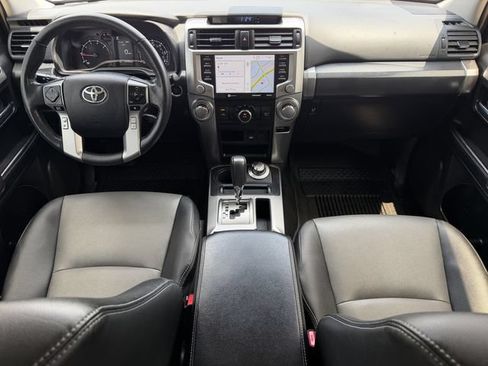 Used 2024 Toyota 4Runner SR5 Premium w/ Moonroof Package AWD/4WD image 11