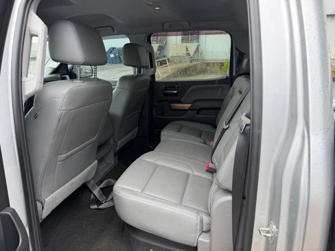 Used 2018 Chevrolet Silverado 1500 LTZ w/ Sport Package AWD/4WD image 7