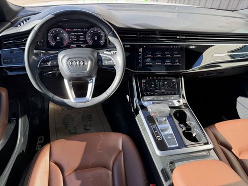 Used 2019 Audi Q8 Premium Plus w/ Premium Plus image 15