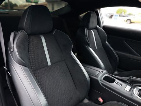 Used 2022 Toyota GR86 Premium RWD image 19
